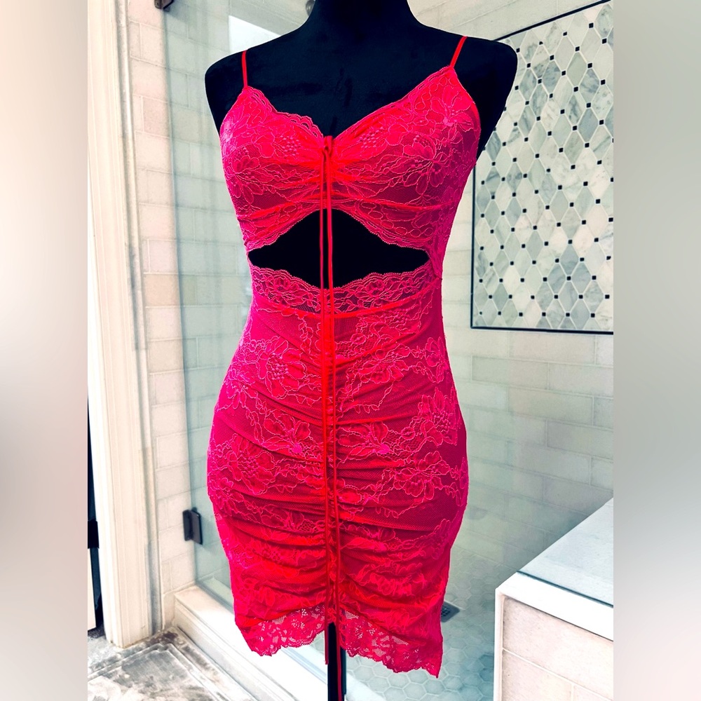 NWOT Victoria’s Secret sexy hot pink lingerie.